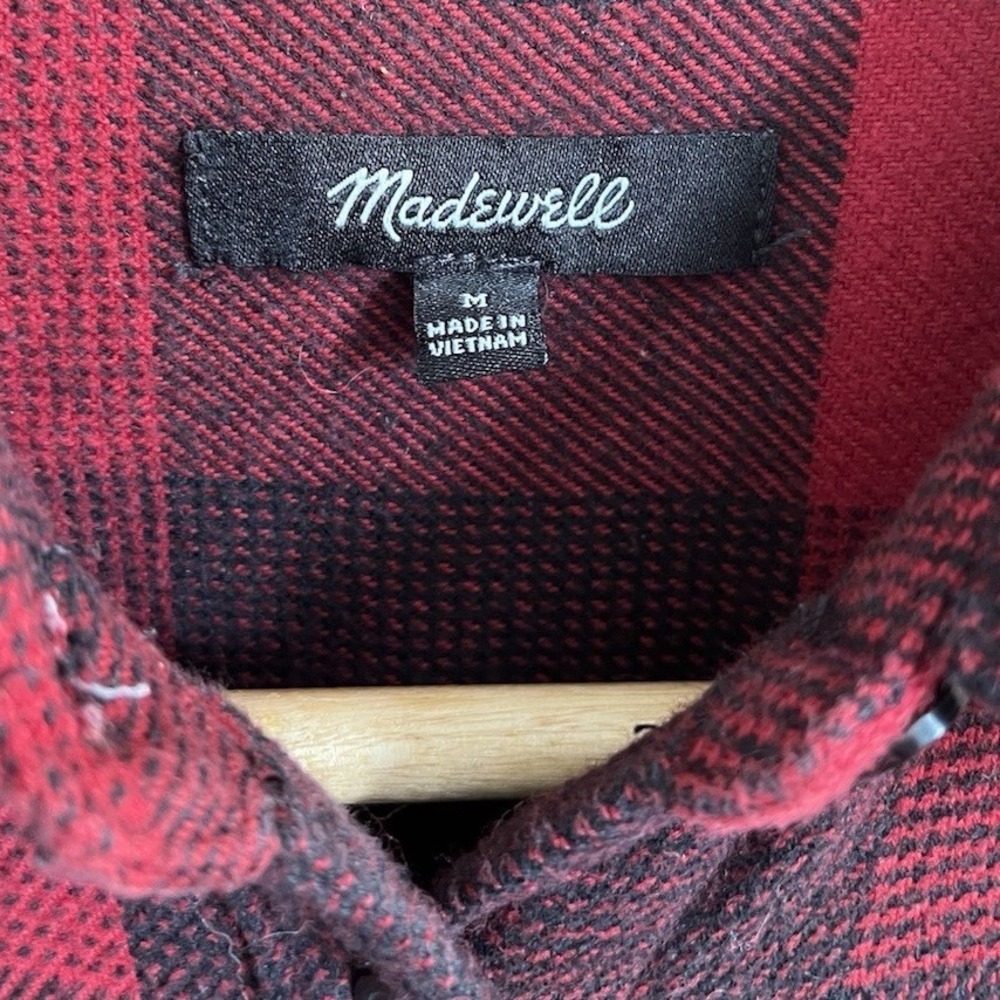 Madewell Flannel Shirt Womens Medium Red Black Buffalo Check Side Button Plaid - Picture 3 of 11